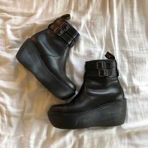 Dr. Martens Caitlin boots women’s size 7